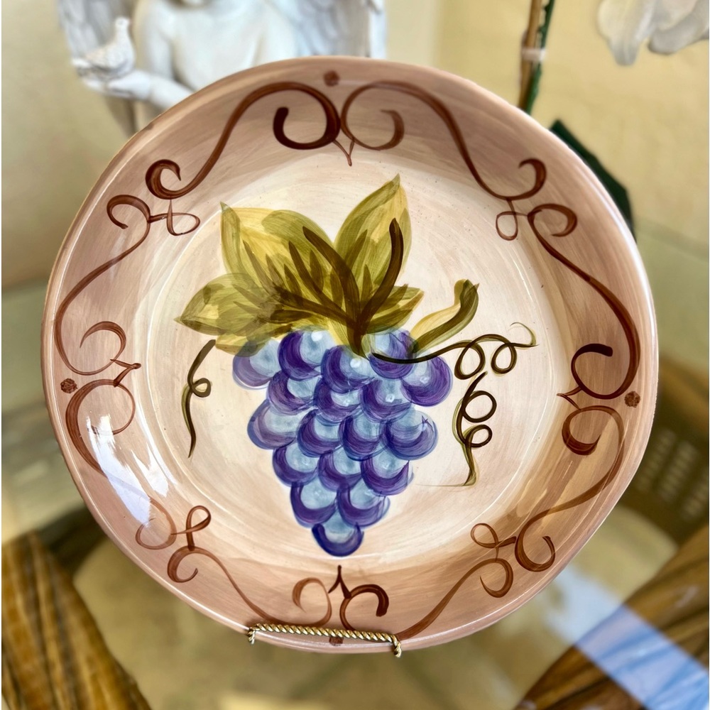 Vineyard Z Gallerie Grapes Winery Collection Plate 11”